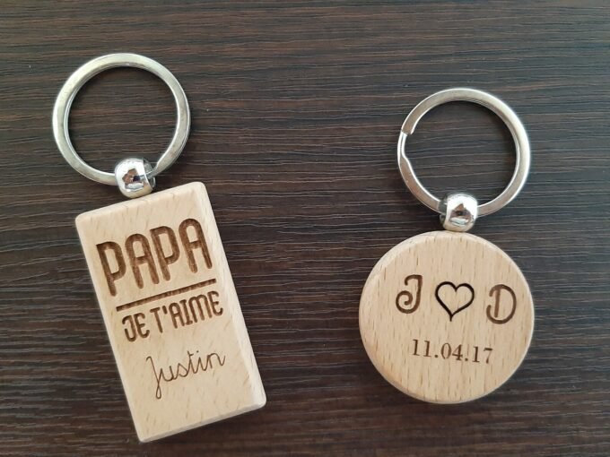 Laser engraved wood keyrings with messaging