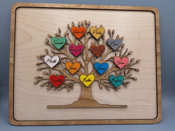 Personalised Family Tree - Made from natural wood - Image 4